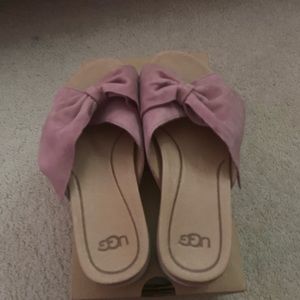 UGG sandals - NEVER WORN